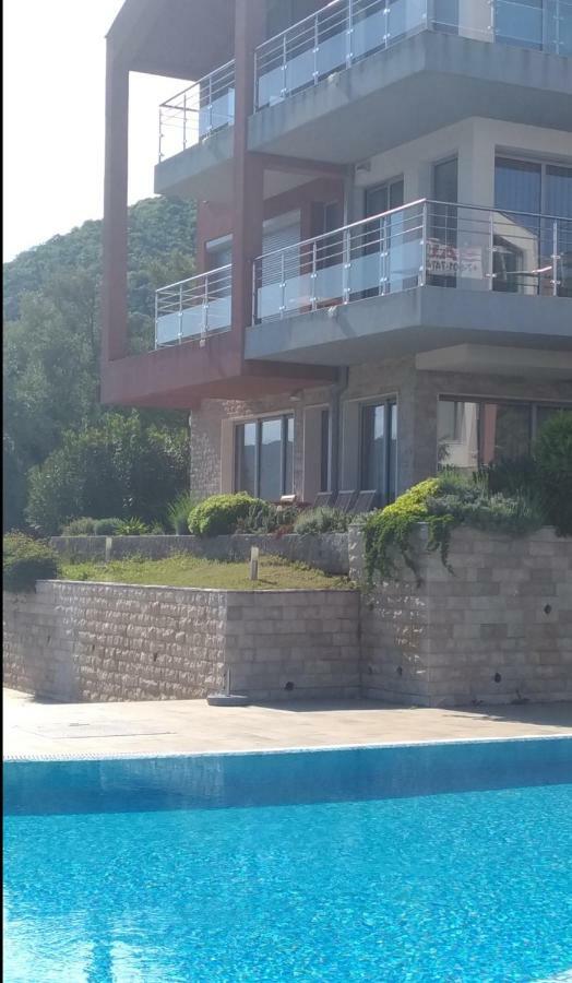 Apartments Acacia Hill Ðenovići Exterior foto