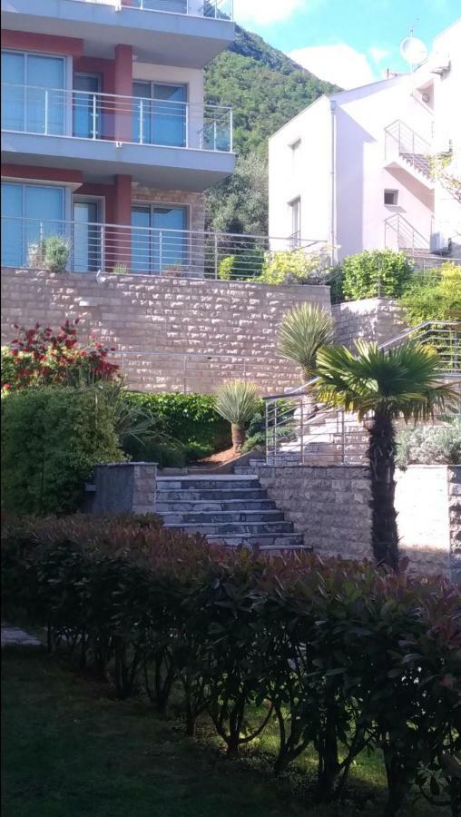 Apartments Acacia Hill Ðenovići Exterior foto